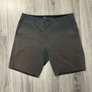 Vuori Aim shorts